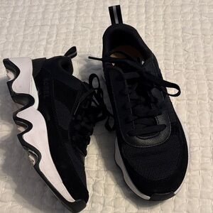 Sorel Stylish Black Sneakers